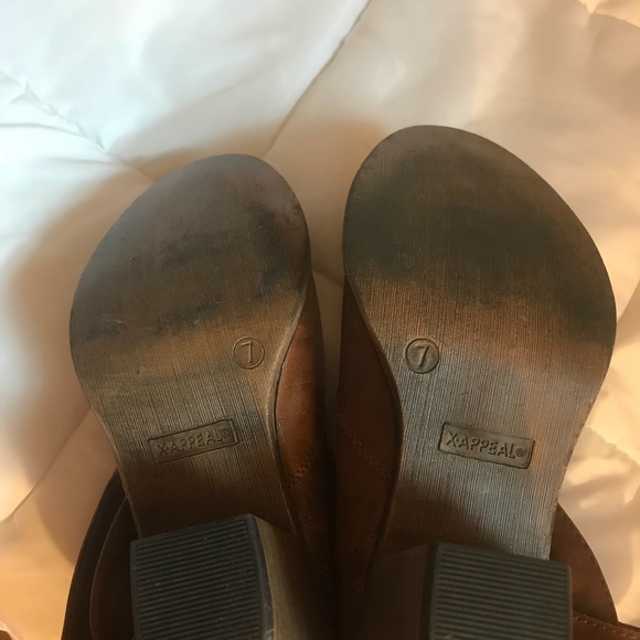 Cowgirl boots - Picture 3 of 3